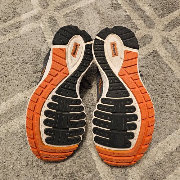 Propet Men's size 10.5 Triple E - Picture 6 of 6